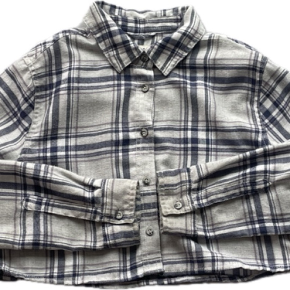 Garage cropped flannel button up size small